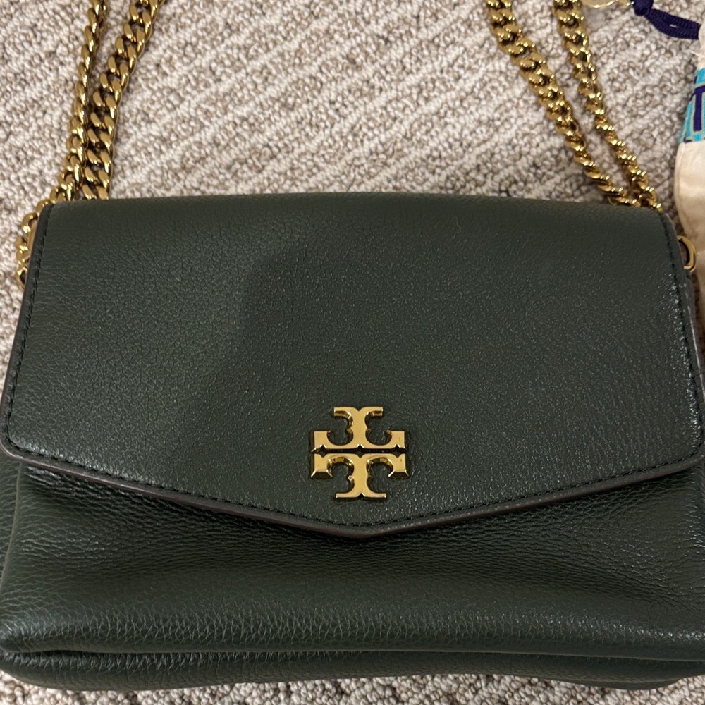 SALE🎈🎈Tory Burch Dark Green Crossbody Bag with Gold Chain